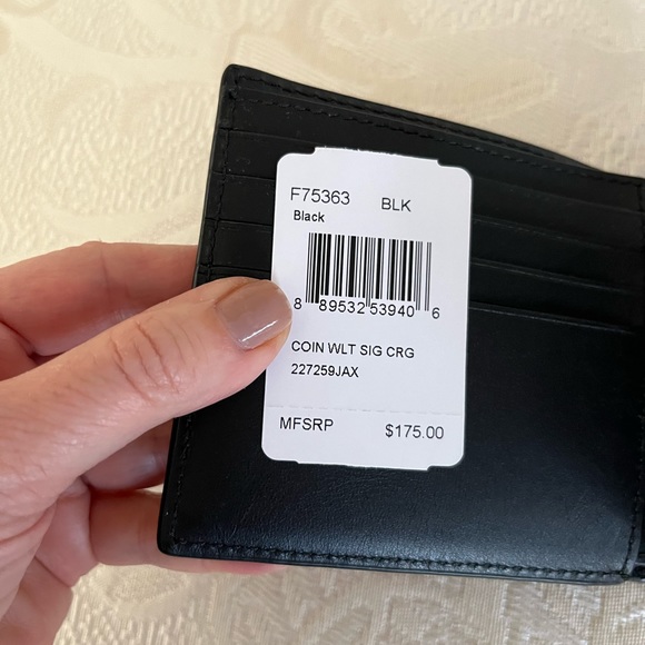 Coach Black Signature Black Leather Wallet with removable ID card wallet - NWT - Picture 5 of 11